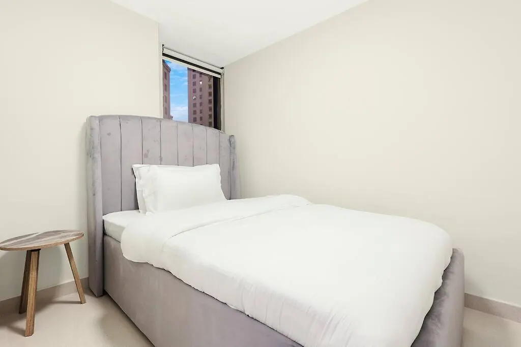 First Class 4Br Cozy Jumeirah Retreat Dubai