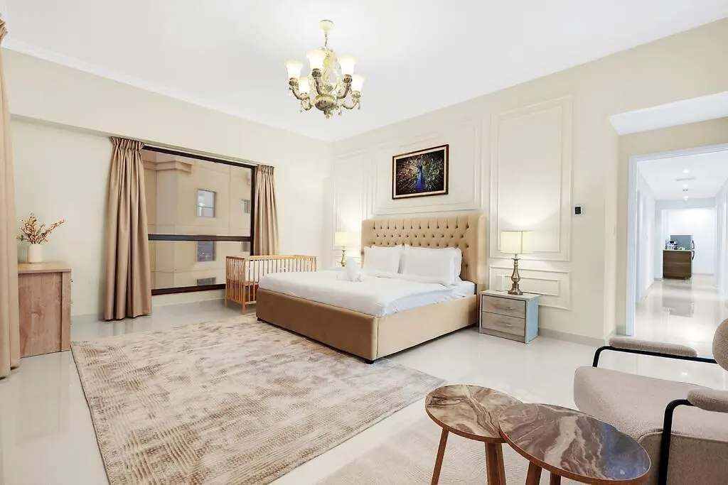 Apartment First Class 4Br Cozy Jumeirah Retreat Dubai